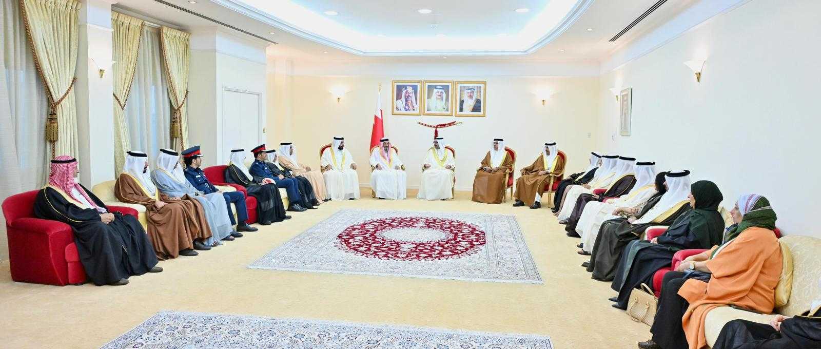 سمو محافظ المحافظة الجنوبية : الاستماع المباشر لآراء المواطنين ومقترحاتهم ركيزة أساسية في عمل المحافظة<